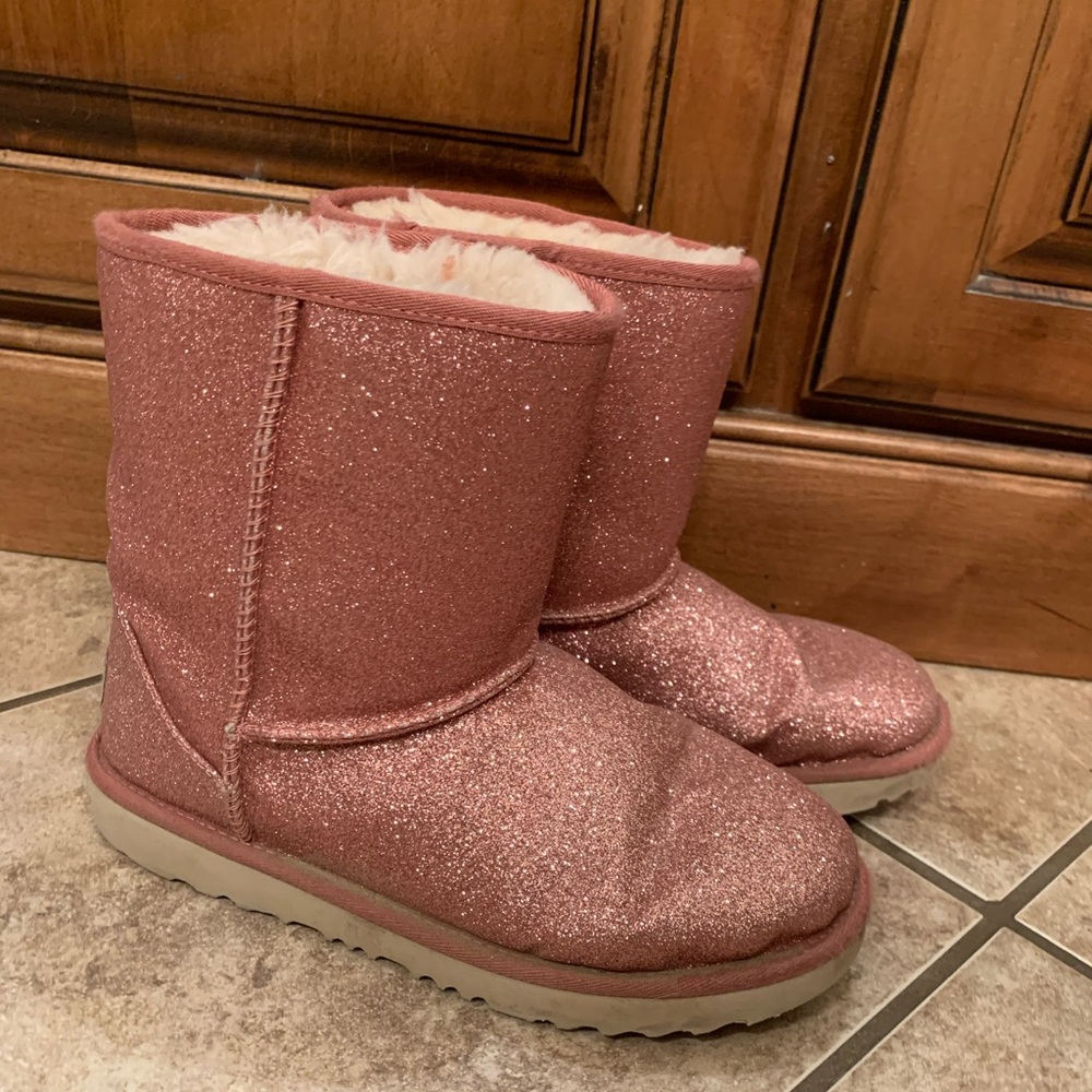 Ugg Classic Short Pink Glitter Boot Girls Big Kids